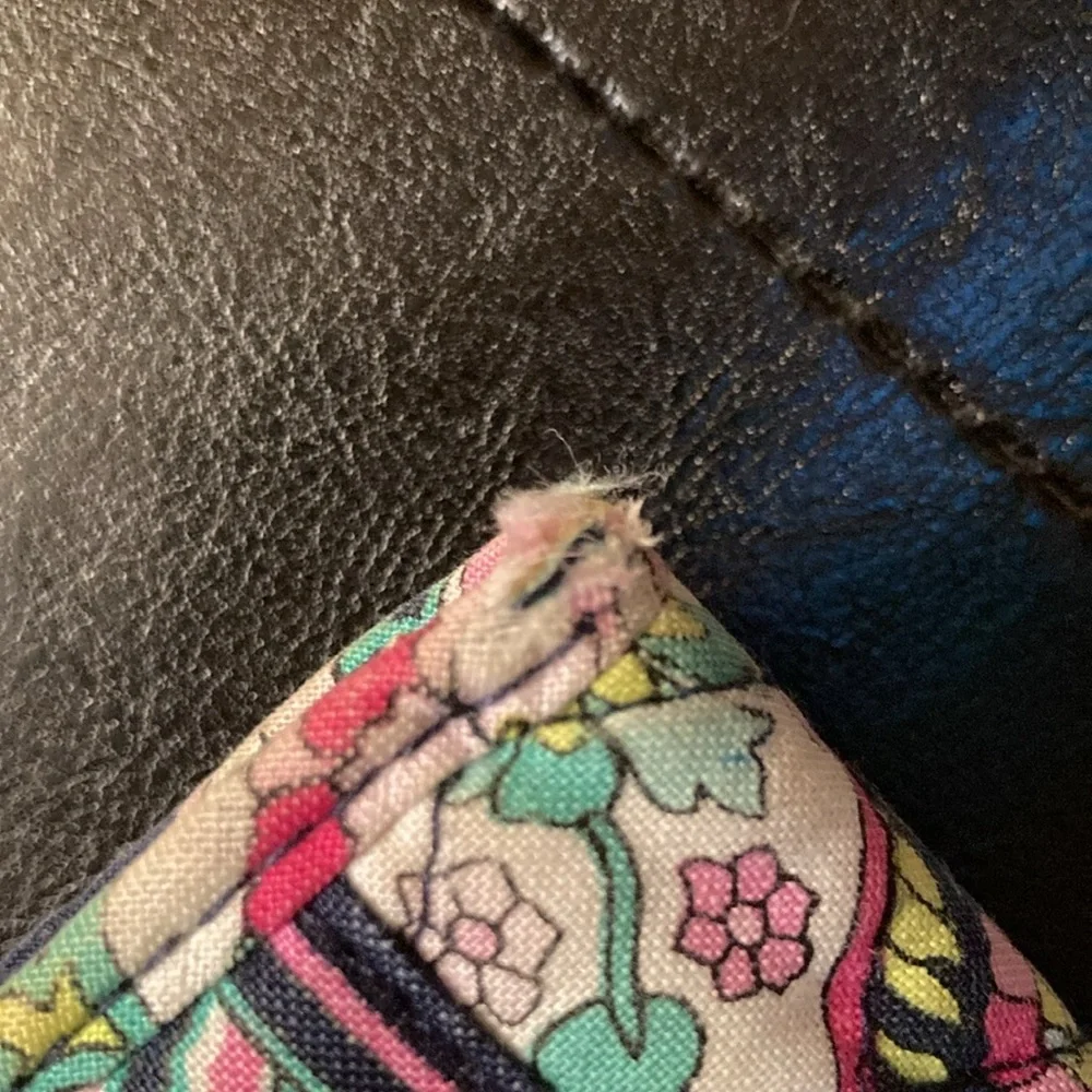 GUC Vera Bradley blue,pink flower wallet w/ID/CC holder w/sm pink shopping bag